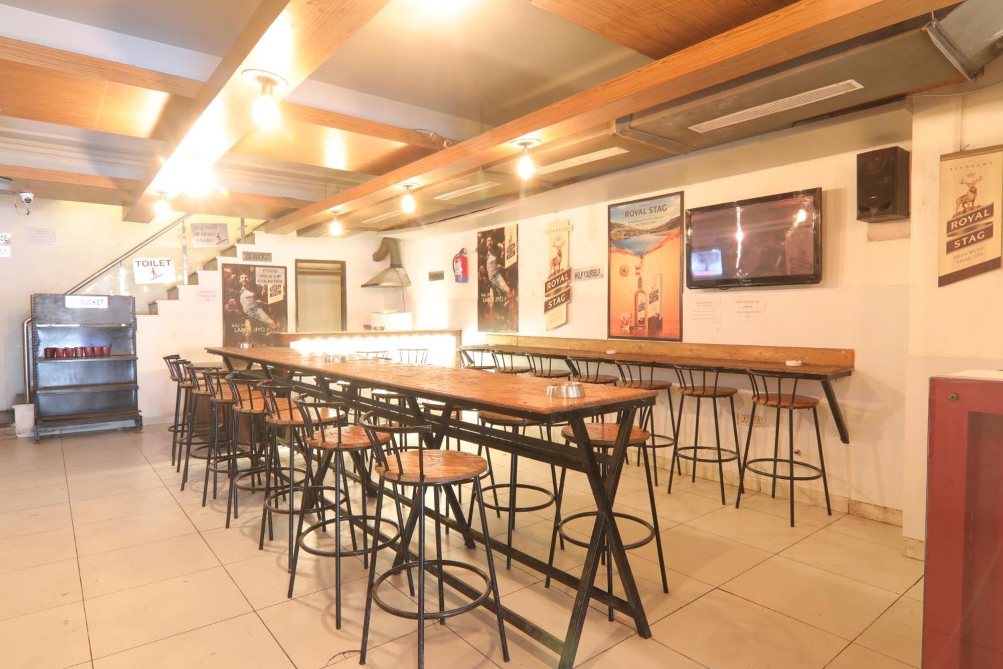 Hotel Mohan Lucknow Eksteriør billede